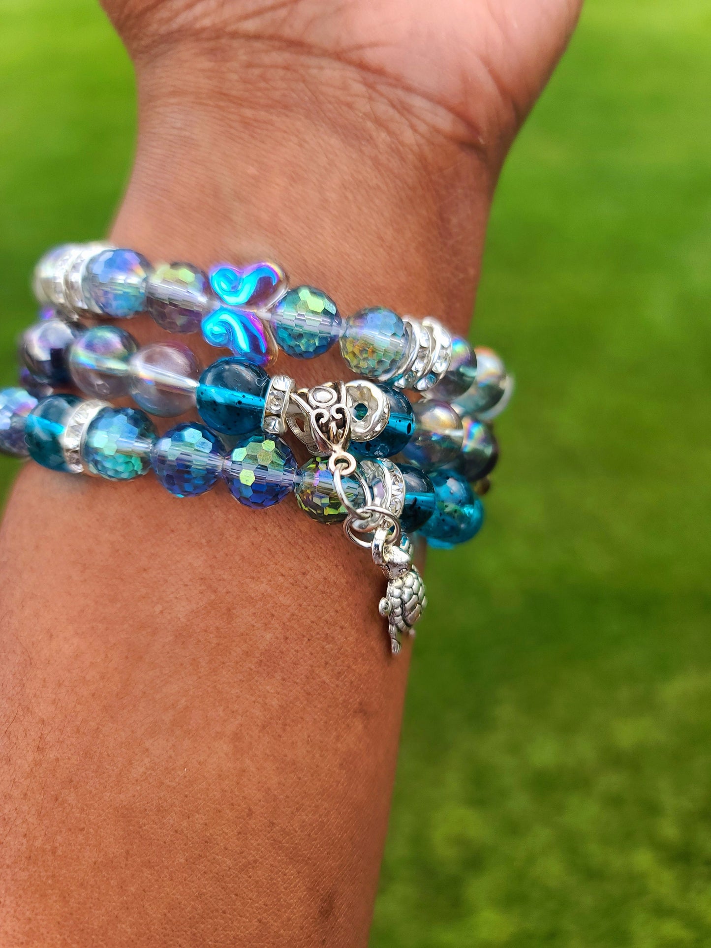 Beaded Bracelet Set Blue Glass Beads Dark Iridescent Metallic Plated Round Silver Charms Turtle