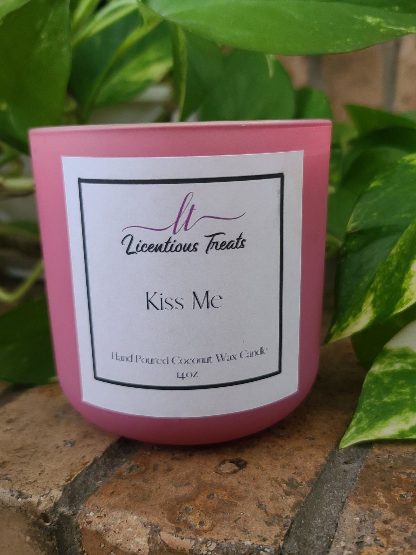 Candles - Kiss Me 14oz - Licentious TreatsCandles - Kiss Me 14oz